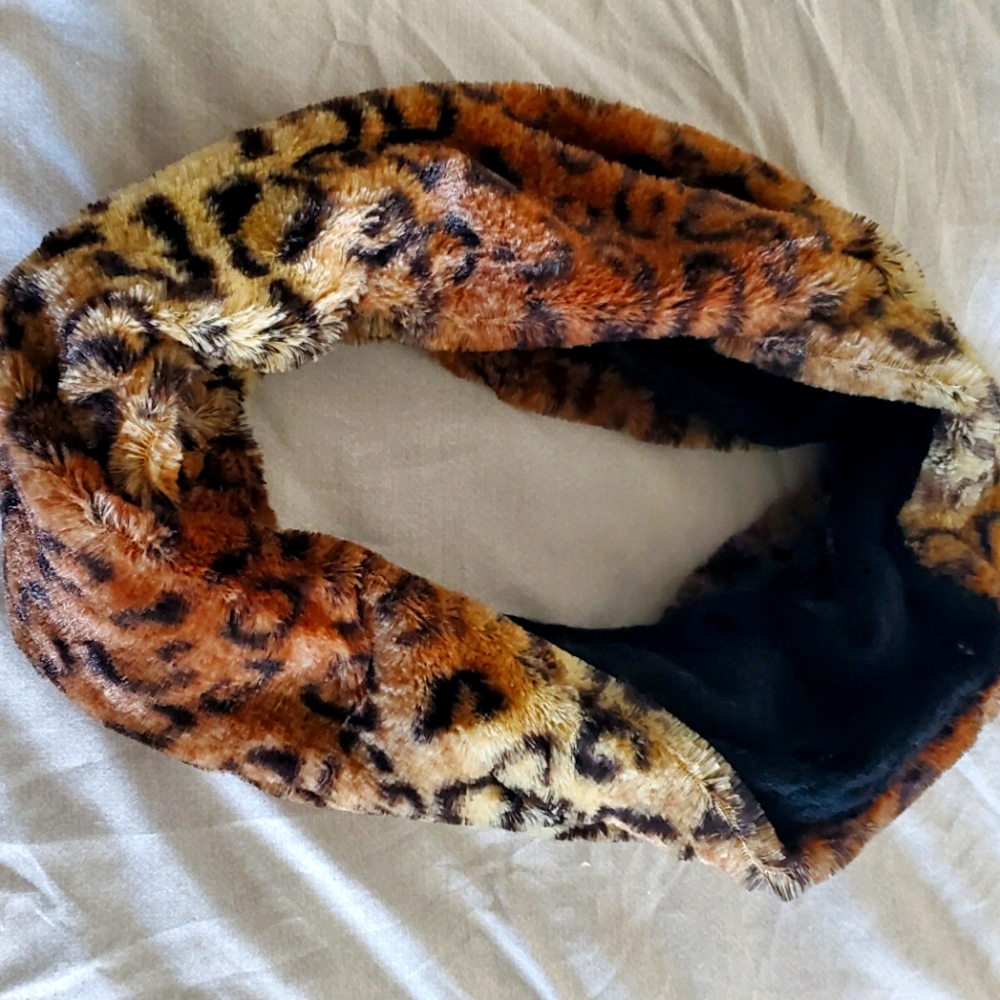 Infinity scarf